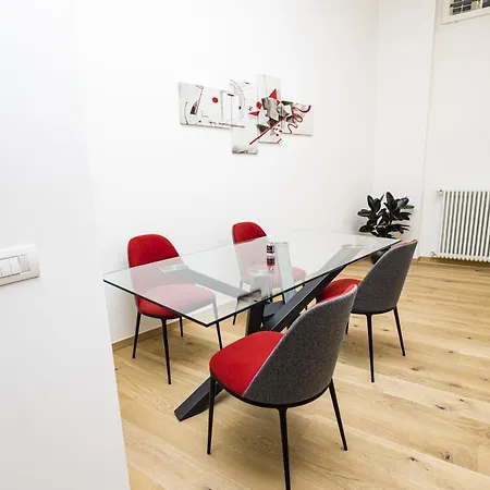 Loft La Sedia Rossa - Centro Storico Appartamento *