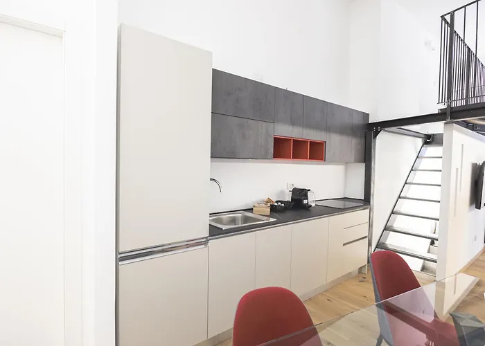 Apartamento Loft La Sedia Rossa - Centro Storico Milão